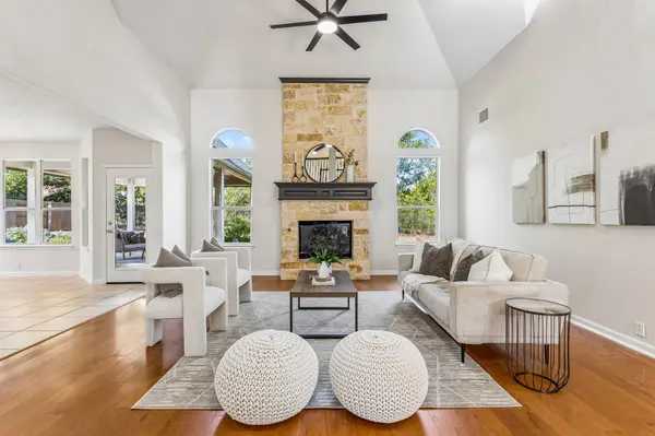 388 Desert Willow WAY, Austin, TX 78737