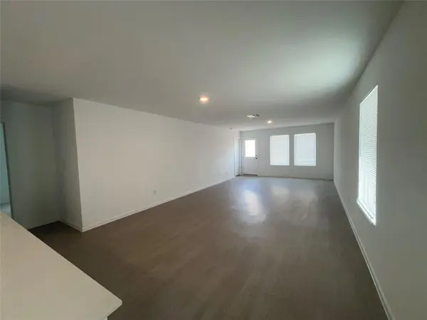 129 Spotbill CT, Uhland, TX 78640