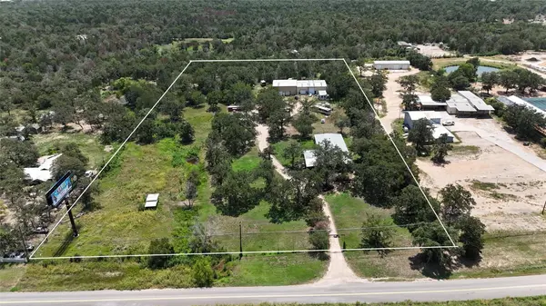 1045 W SH 71 HWY, Bastrop, TX 78602