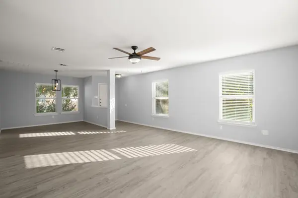 2202 Cottontail DR, Leander, TX 78641