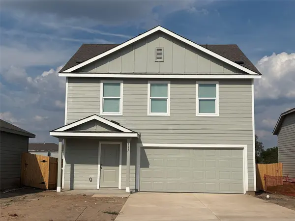 137 Spotbill CT, Uhland, TX 78640
