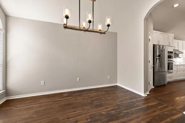 1003 Herrera CT, Hutto, TX 78634