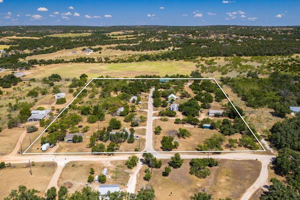 114 Fleury WAY, Fredericksburg, TX 78624