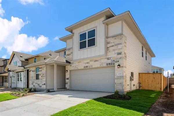 121 Jans WAY, Georgetown, TX 78626