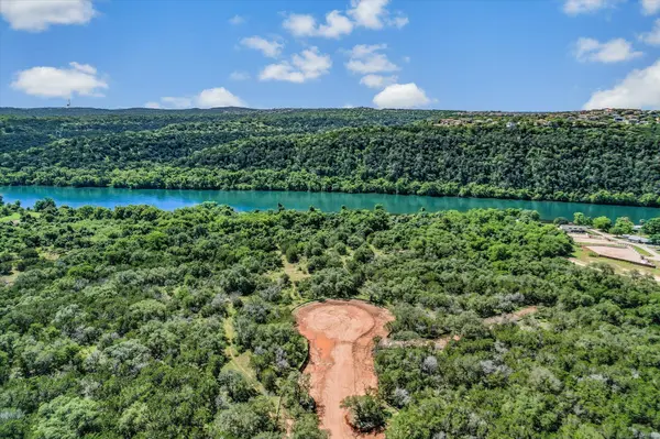 899 Quinlan Park RD S, Austin, TX 78732