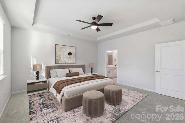 9136 Fairlee RD, Sherrills Ford, NC 28673