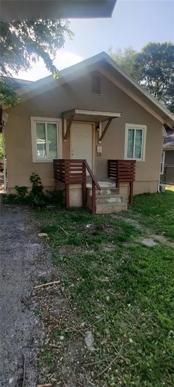 2412 Michigan AVE, Kansas City, MO 64127