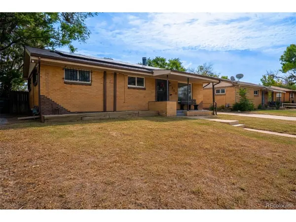 1350 Scranton, Aurora, CO 80011
