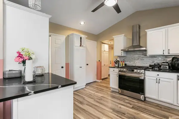 4332 Kankakee TRL, South Bend, IN 46619