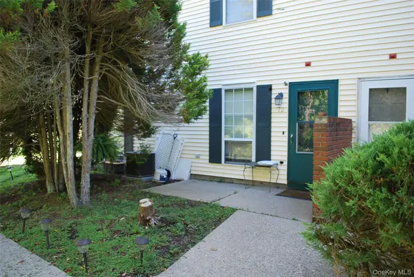 72 The Rise, Warwick, NY 10990