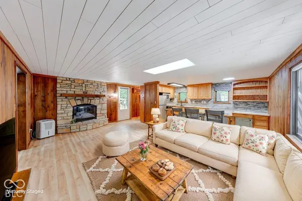 219 E Eagle DR, Nineveh, IN 46164