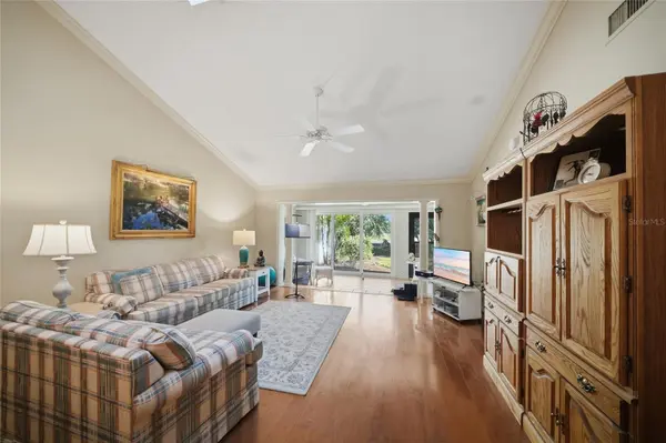 3266 SANDLEHEATH #51, Sarasota, FL 34235