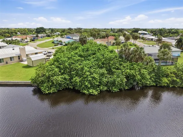 4598 HERMAN CIR, Port Charlotte, FL 33948