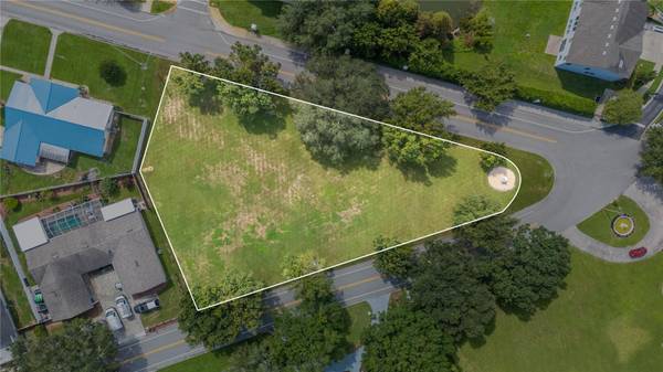 1307 EDGEWATER BEACH DR, Lakeland, FL 33805