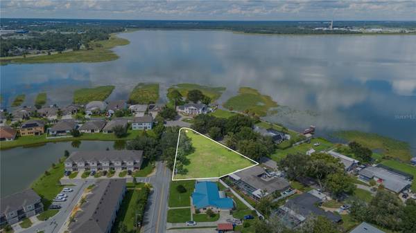 1307 EDGEWATER BEACH DR, Lakeland, FL 33805