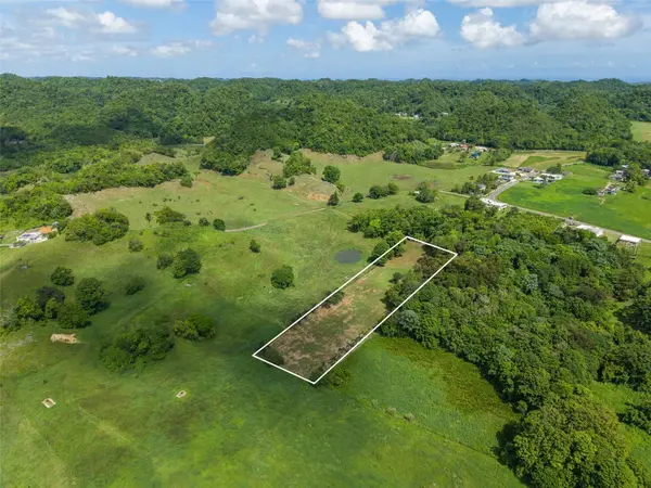 628 SECTOR MONTAÑA, Sabana Hoyos, PR 00688