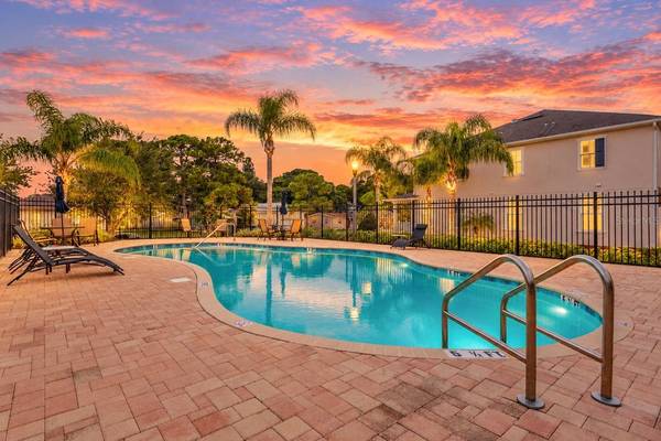 135 49TH AVE N, St Petersburg, FL 33703