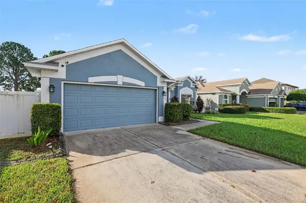 10905 HOFFNER EDGE DR, Riverview, FL 33579