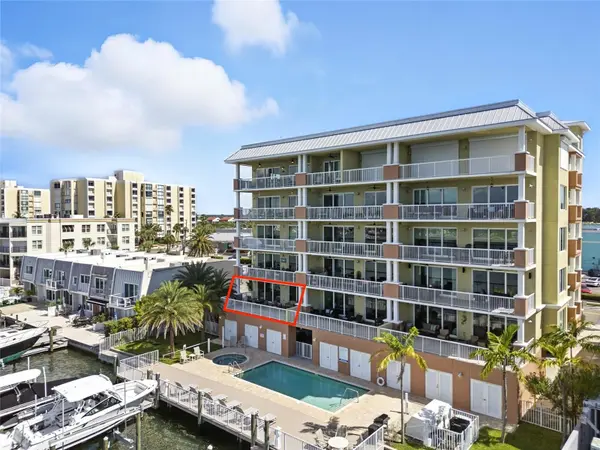 706 BAYWAY BLVD #203, Clearwater, FL 33767