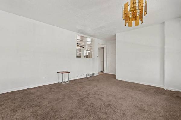 7206 S Seeley AVE, Chicago, IL 60636