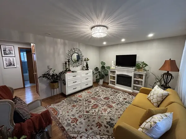 6968 W Diversey AVE #6, Chicago, IL 60707