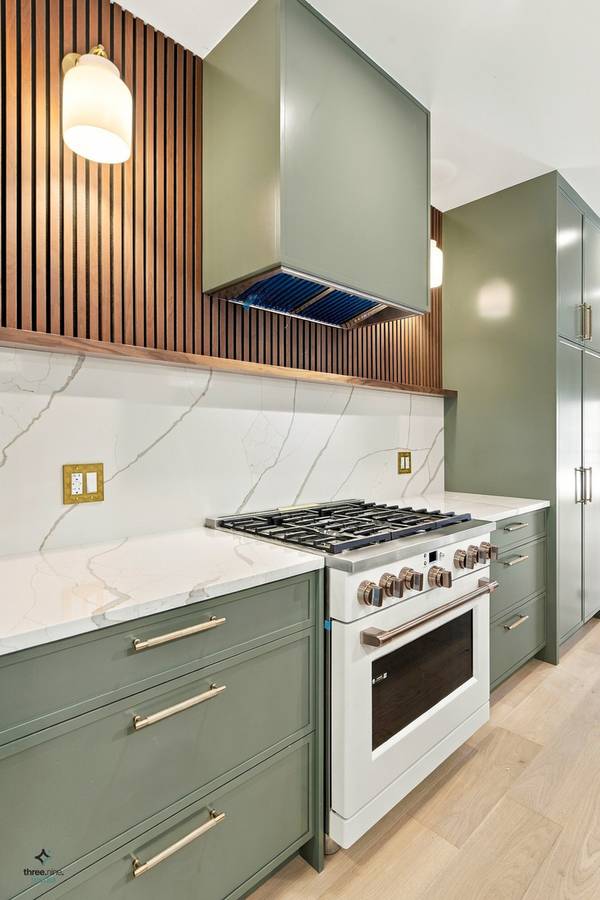 3116 N Western AVE #2, Chicago, IL 60618