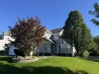 107 Acorn CT, Round Lake Beach, IL 60073