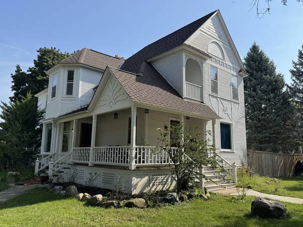 502 E Washington ST #2, Marengo, IL 60152