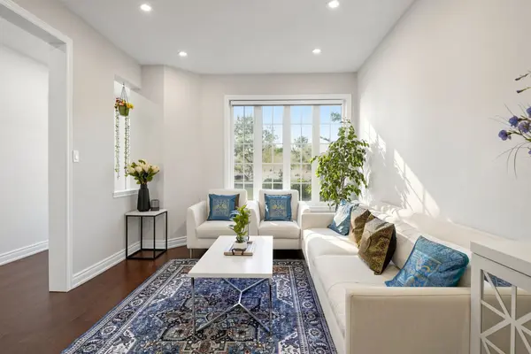 99 Saffron ST, Markham, ON L6E 1Y7