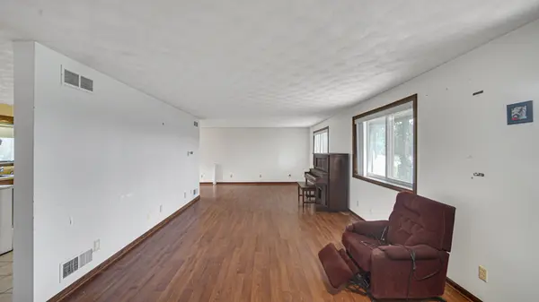 18320 Cline AVE, Lowell, IN 46356