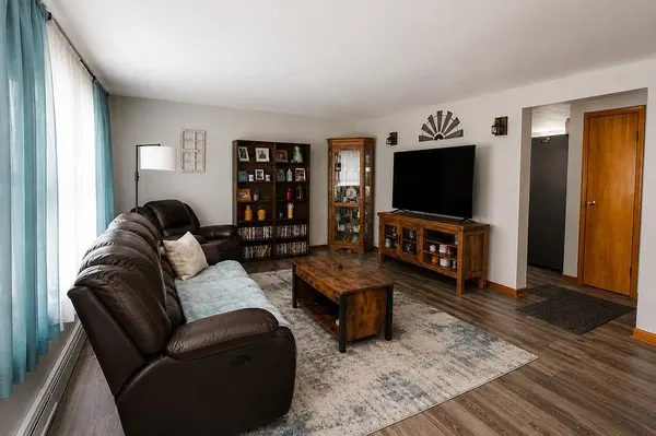 1103 Ohio ST, La Porte, IN 46350