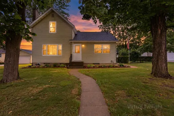 2216 3rd ST E, Menomonie, WI 54751