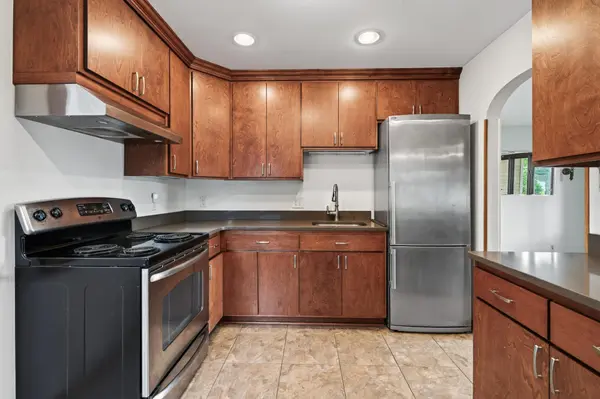 7936 Greenfield AVE, Mounds View, MN 55112