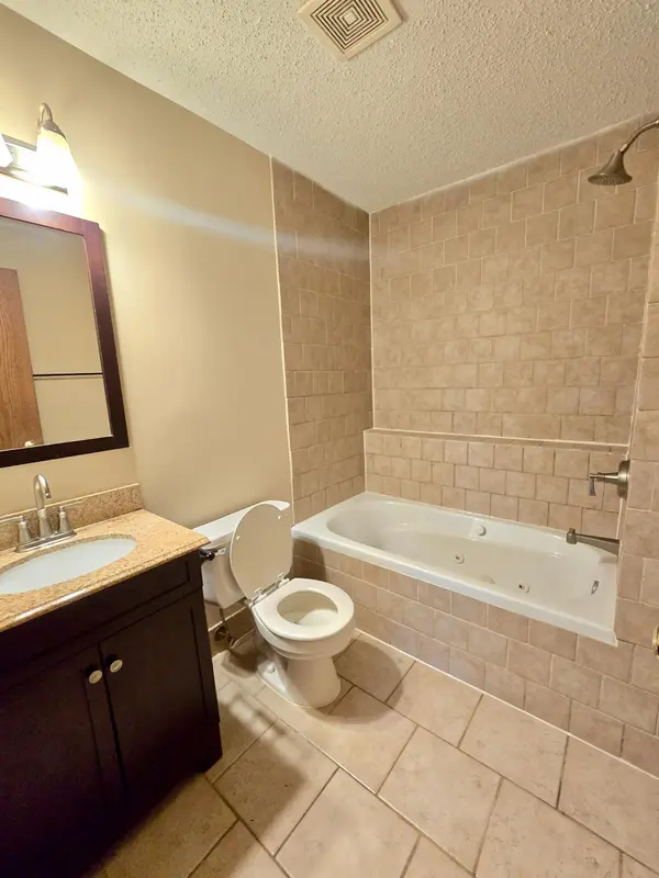 29550 Broadway ST, Lindstrom, MN 55045