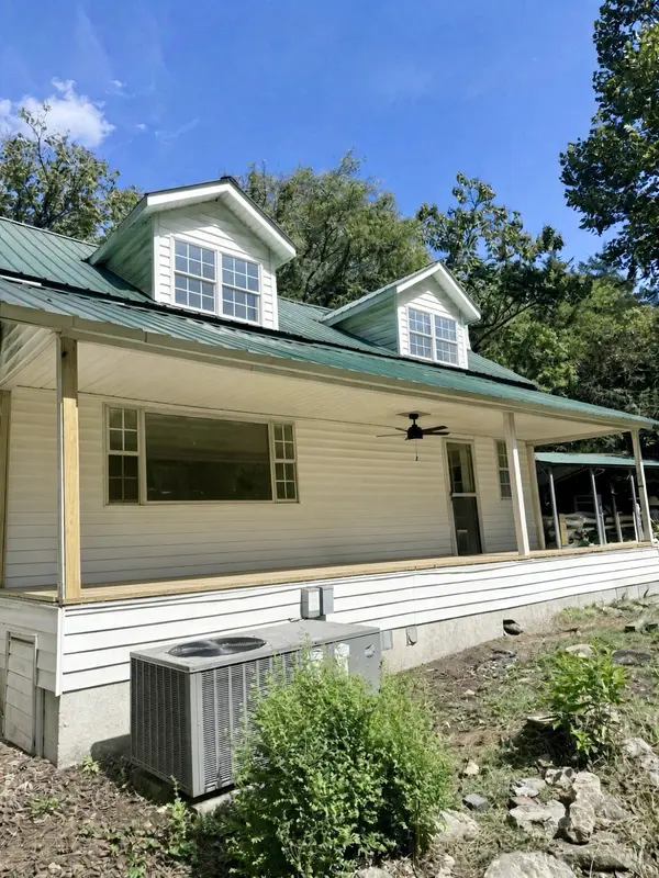 416 Hix Hollow Rd, Gainesboro, TN 38562