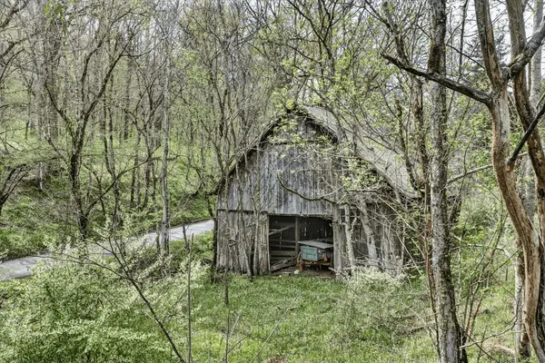 416 Hix Hollow Rd, Gainesboro, TN 38562