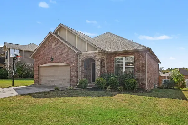 1061 Oakhall Dr, Mount Juliet, TN 37122