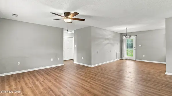 253 Dumplin Lane, Kodak, TN 37764