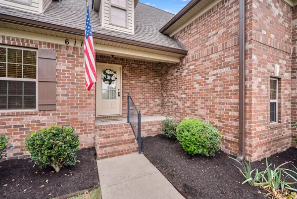 611 Virginia Belle Dr, Smyrna, TN 37167