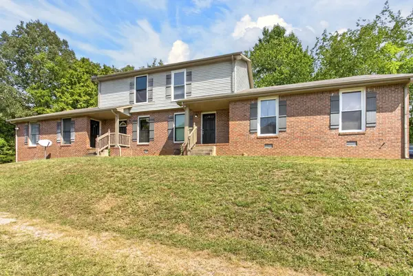1681 Baltimore Dr, Clarksville, TN 37043