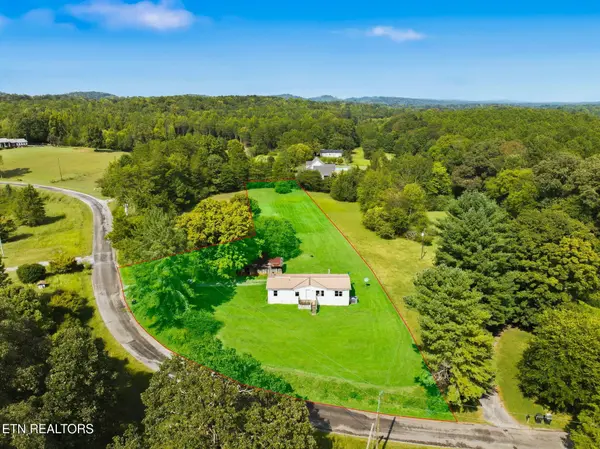 347 County Road 757, Riceville, TN 37370