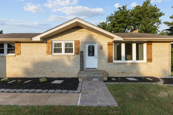 147 Lake Terrace Dr, Hendersonville, TN 37075
