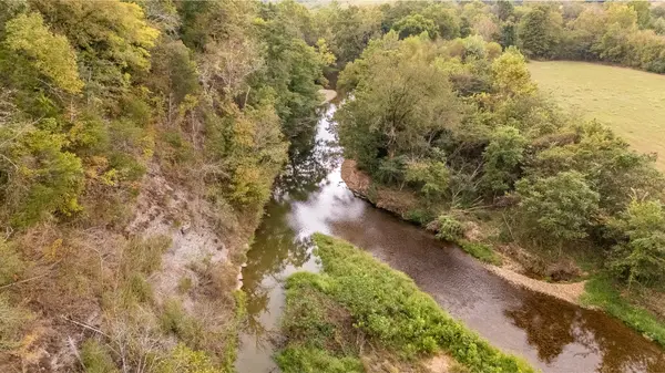 0 Chisholm Creek Rd, Westpoint, TN 38486