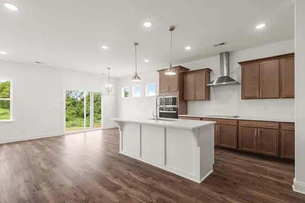 1104 Riverview Run, Madison, TN 37115