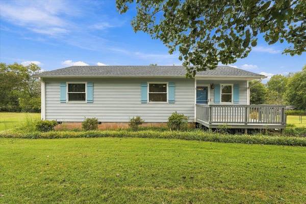 7 Belvue School RD, Travelers Rest, SC 29690