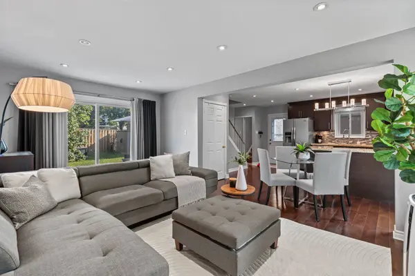 37 Gladstone SQ, Brampton, ON L6S 2H5