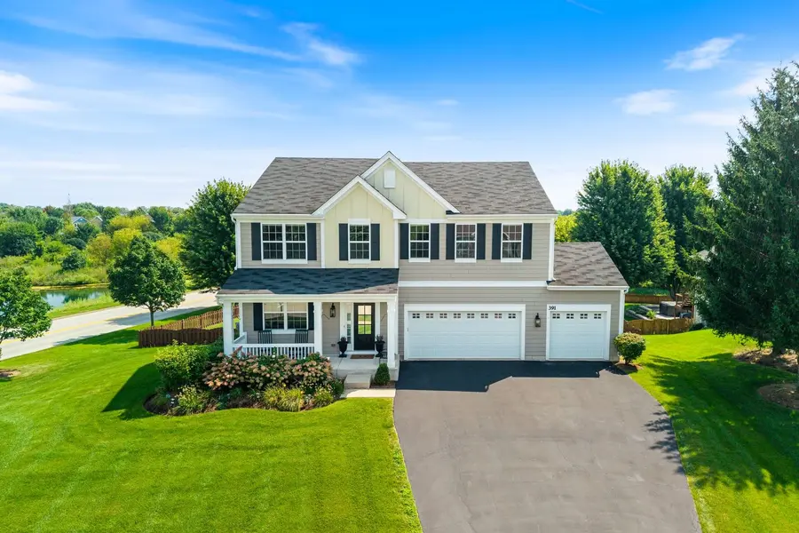 391 Copper Springs LN, Elgin, IL 60124