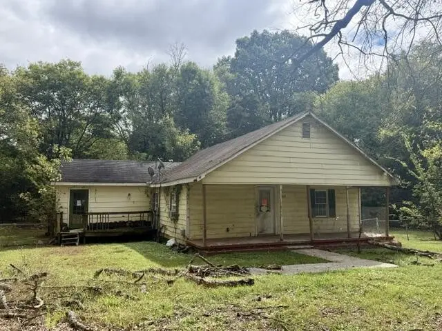 405 Glenn Street, La Fayette, GA 30728