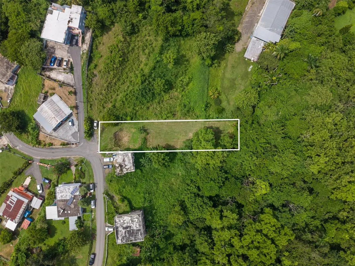 412 KM 0.7 Solar 4 BO. PUEBLO, Rincon, PR 00677