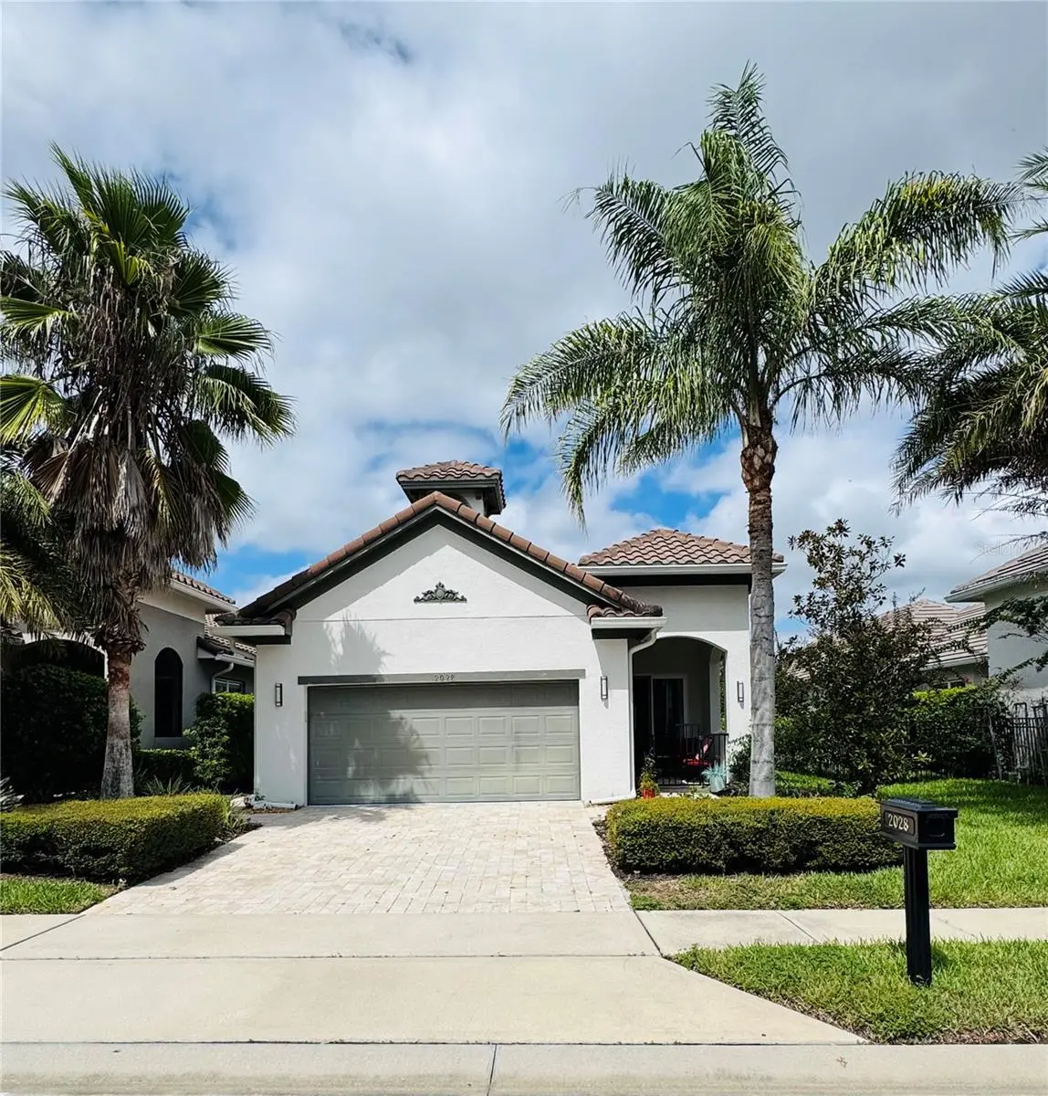 2028 SHERBROOK AVE, Davenport, FL 33837